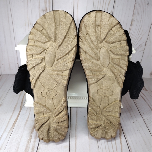 Olivia Miller "Amantea" Fuzzy Slide Flat Sandals - Picture 6 of 7